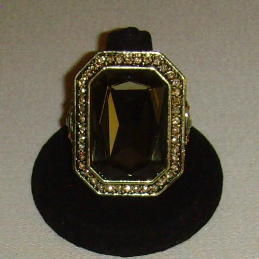 Heidi Daus Deco Trilogy Ring - Smokey Colored Stone - Size 6